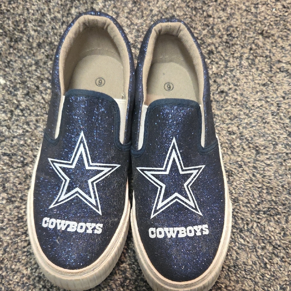 Cowboys Women's Glitter Slip-On Shoes - Blue